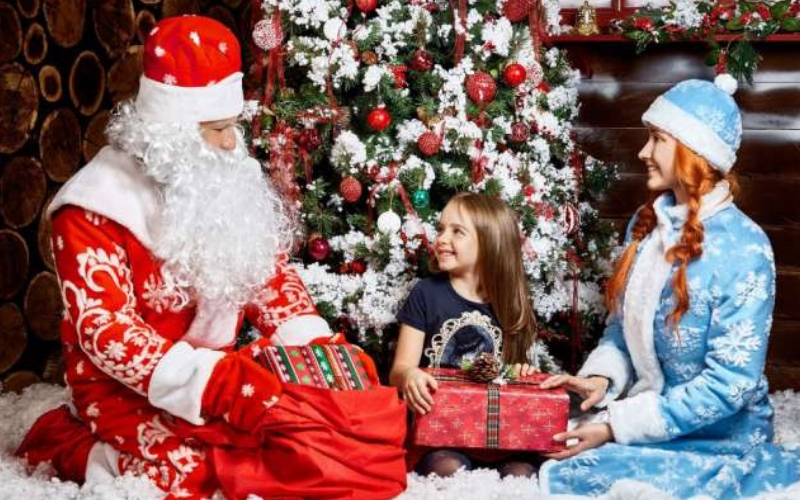Дед Мороз на дом в Геленджике, или Обзор программ новогодних поздравлений